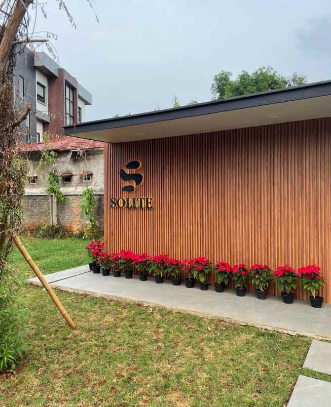 dijual rumah taman villa meruya