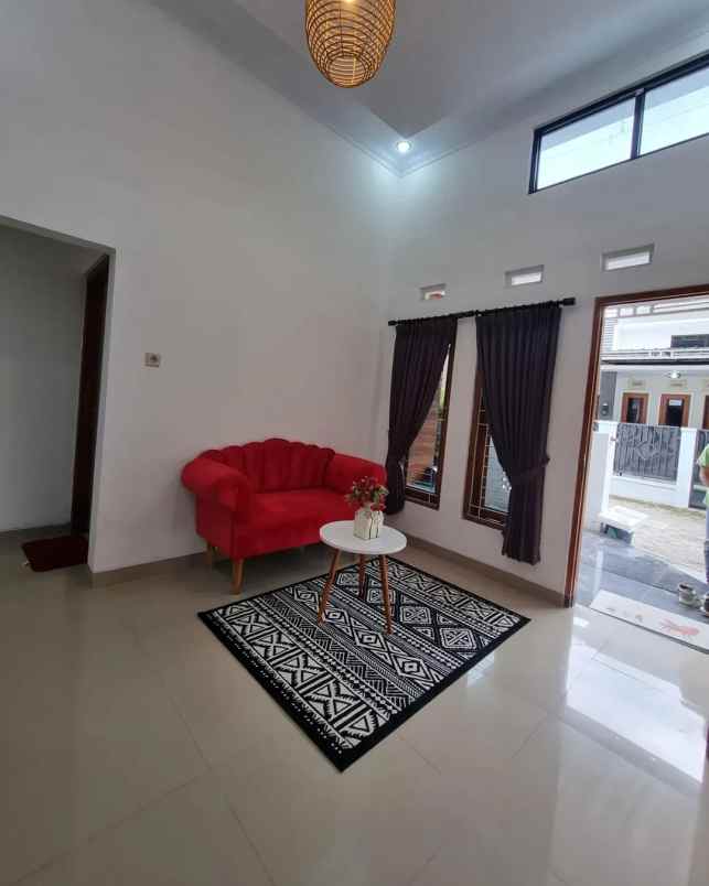 dijual rumah tamantirto