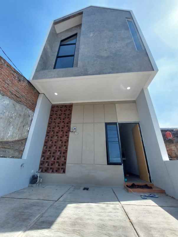 dijual rumah tanjung priok