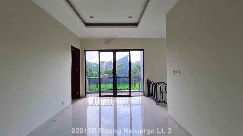 dijual rumah the icon bsd