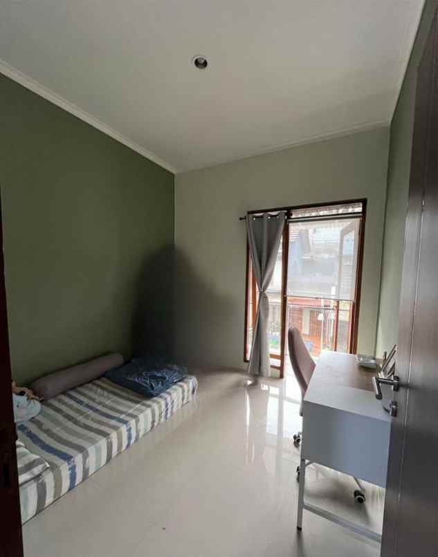 dijual rumah ubud village sariwangi bandung