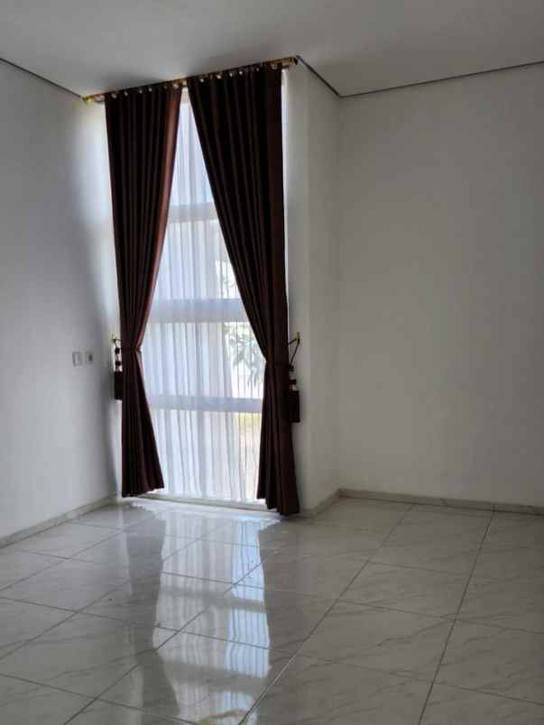 dijual rumah ungaran
