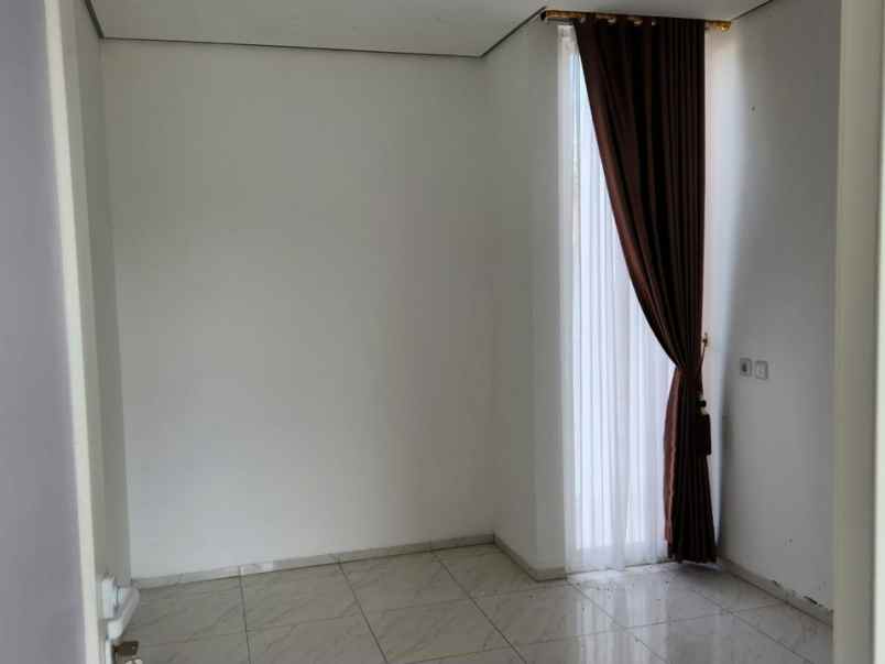 dijual rumah ungaran