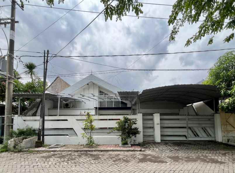 dijual rumah villa kalijudan