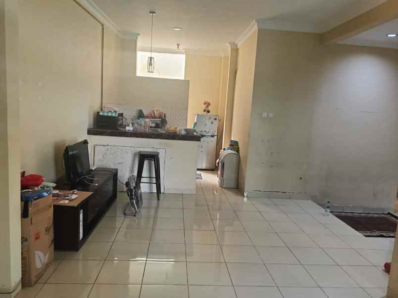 dijual rumah villa rizki ilhami jl