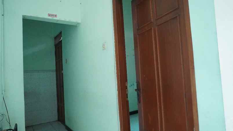 dijual rumah villa seturan indah