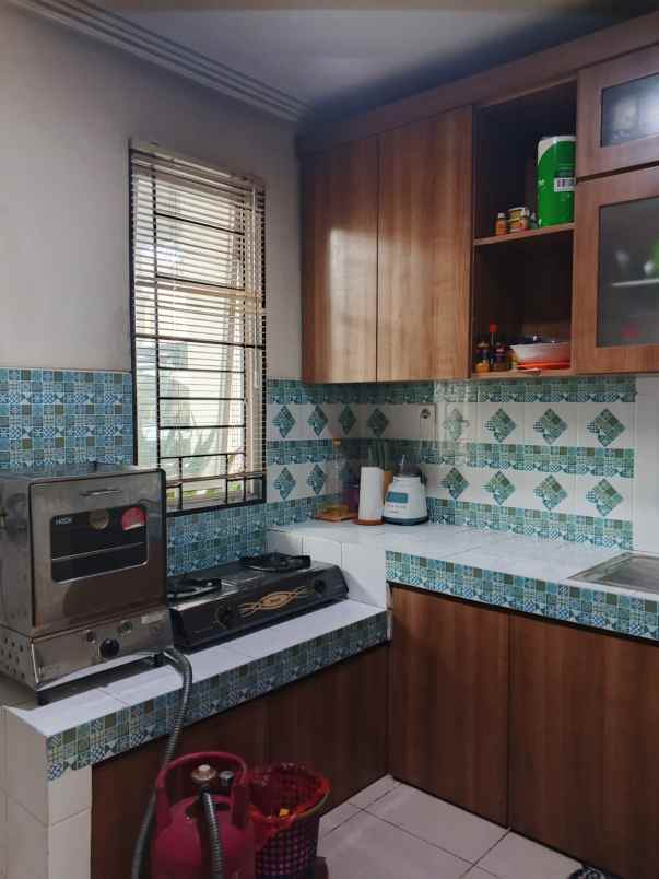 dijual rumah water spring boulevard