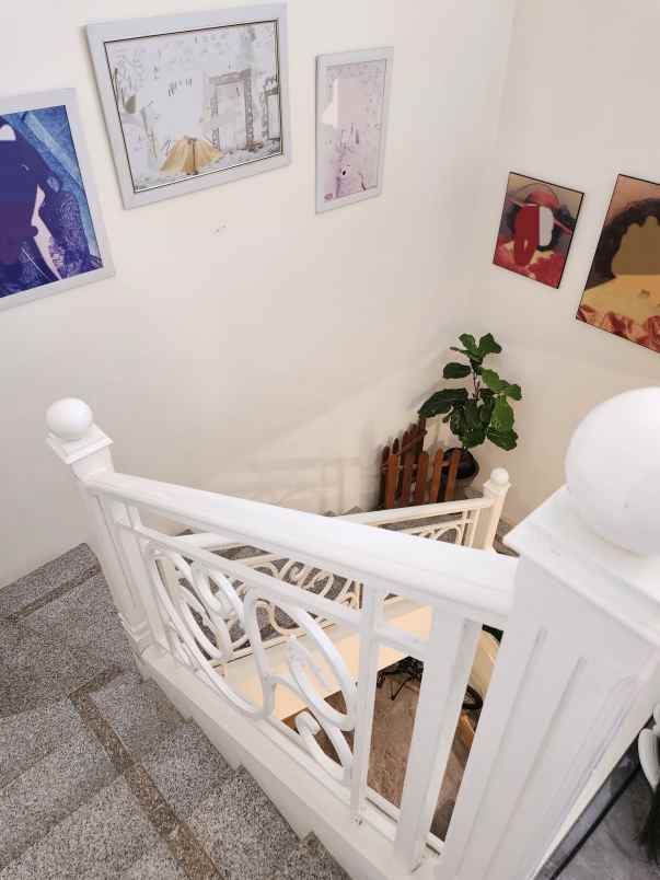 dijual rumah wisata bukit mas