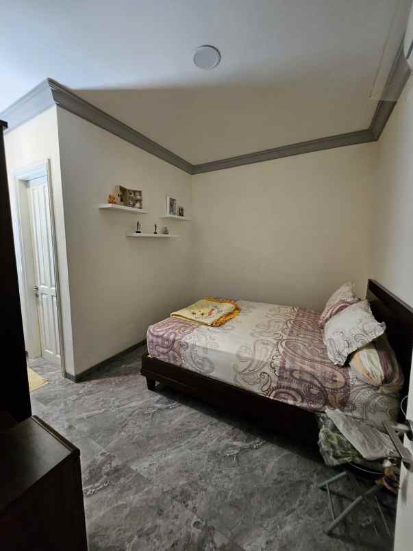 dijual rumah wisata bukit mas