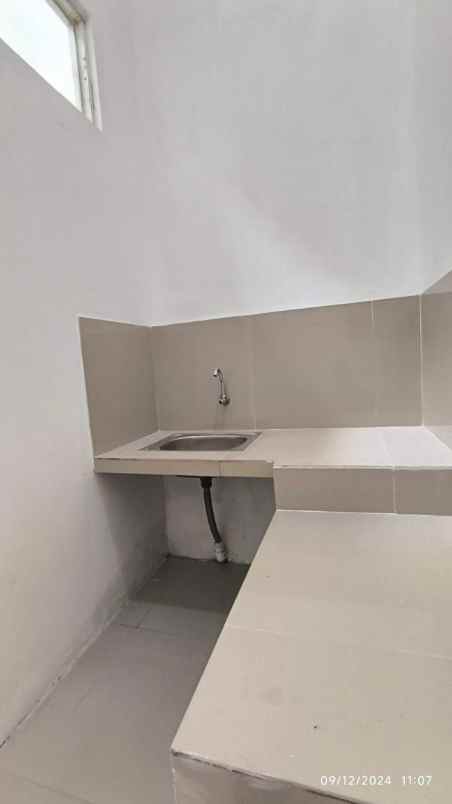 dijual rumah wisma tirta agung