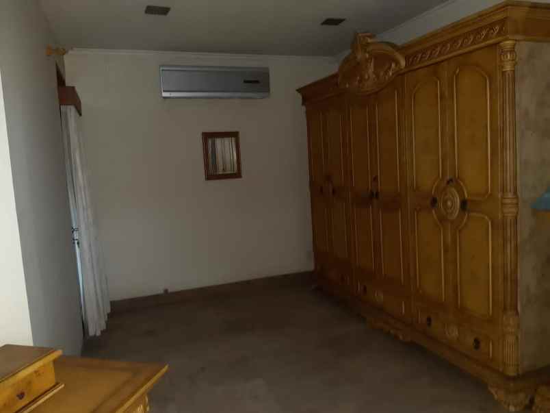 dijual segera rumah tinggal 2 lantai