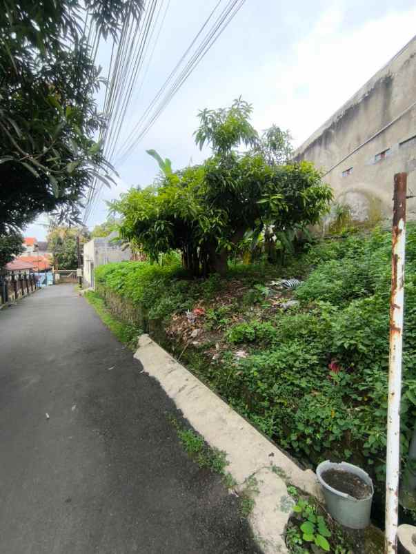 dijual tanah belakang pasar jatingaleh
