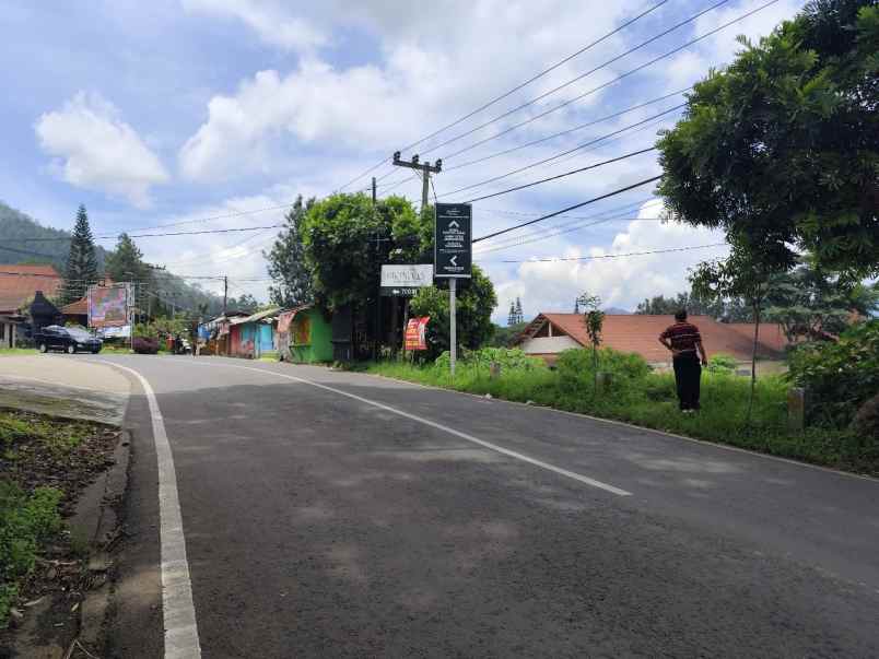 dijual tanah jalan abdul gani atas