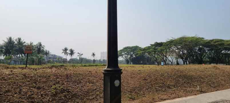 dijual tanah jalan boulevard palem raya