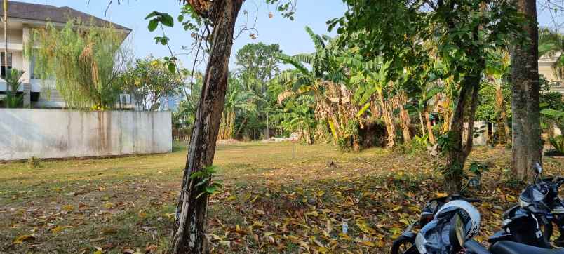 dijual tanah jalan boulevard palem raya