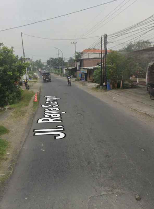 dijual tanah jalan raya slempit
