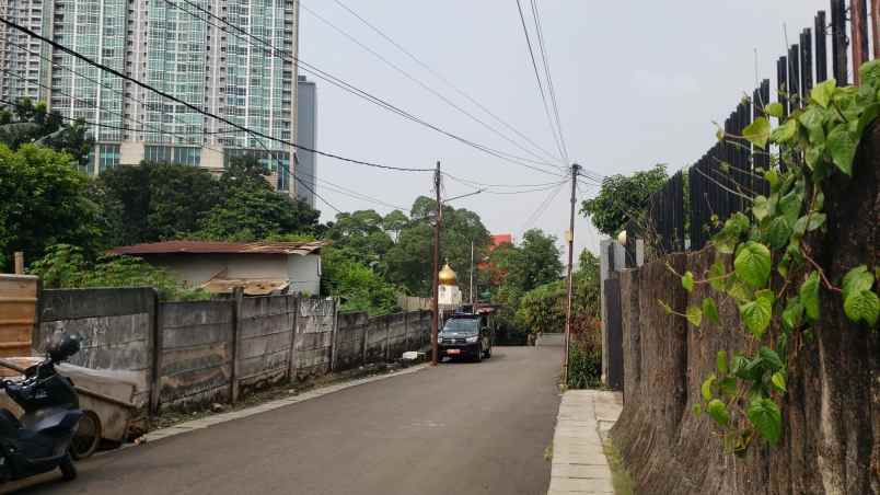 dijual tanah jl h naim cipete utara