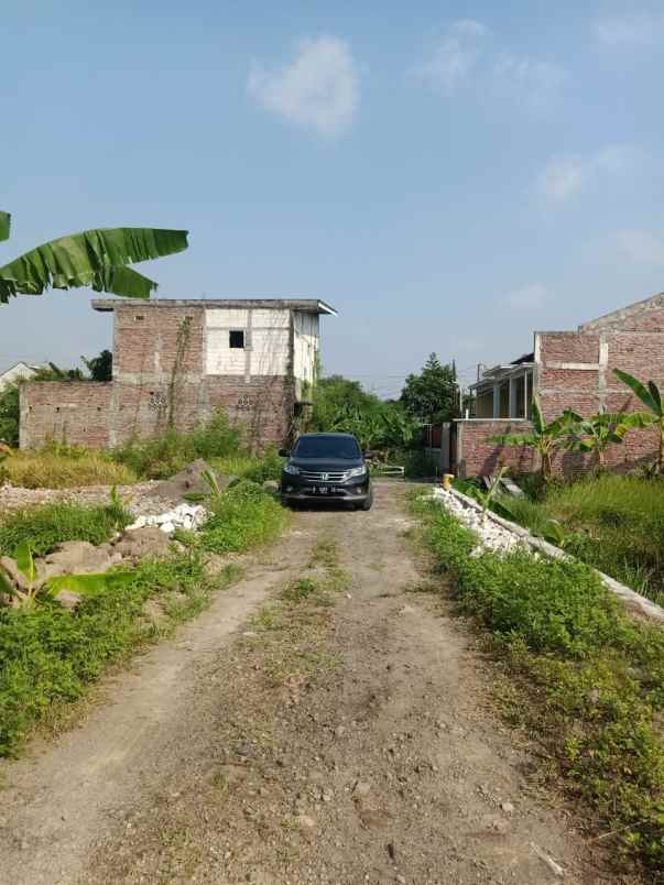 dijual tanah jl jaten i f pedurungan