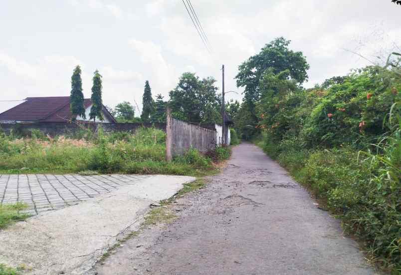 dijual tanah jl tajem