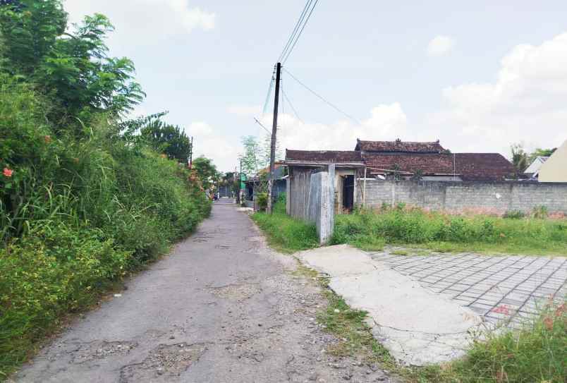 dijual tanah maguwoharjo