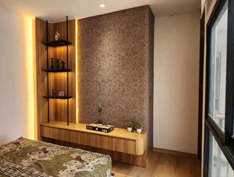 dijual villa baru di gatot subroto barat bali