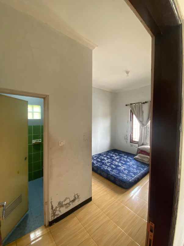 dijual villa di pamijahan bogor gunun