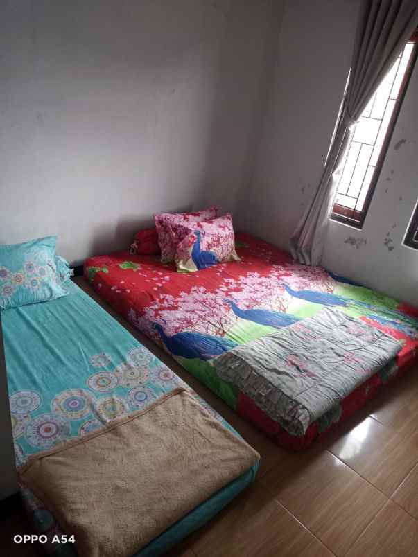 dijual villa di pamijahan bogor gunun