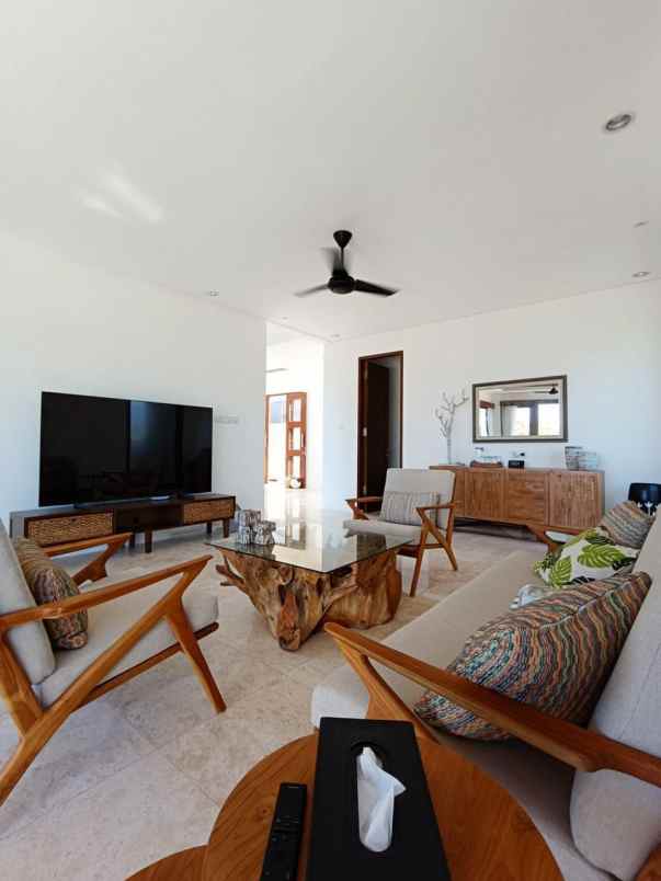 dijual villa jl gedong sari benoa kec