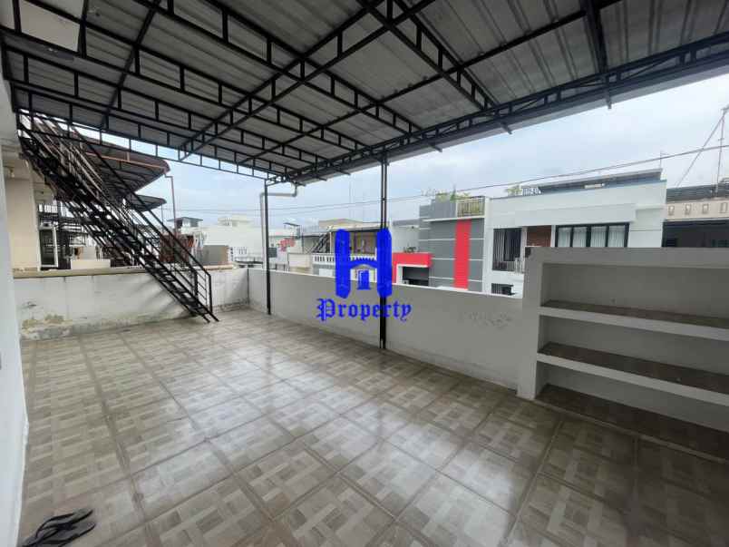 dijual villa komplek cemara asri jalan
