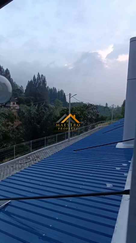 dijual villa komplek eiffel of brastagi