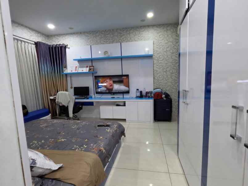 dijual villa mutiara palace full furmished