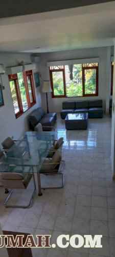 dijual villa pasauran