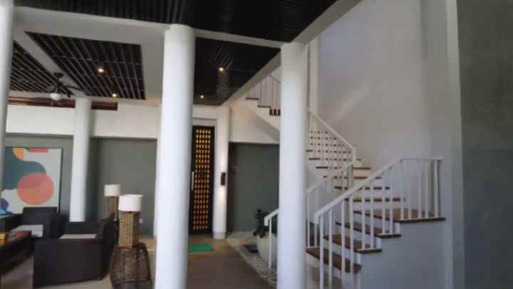 dijual villa uluwatu bali