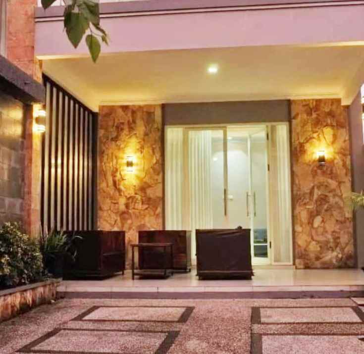 dijual villa villa kusuma hill a6 jl