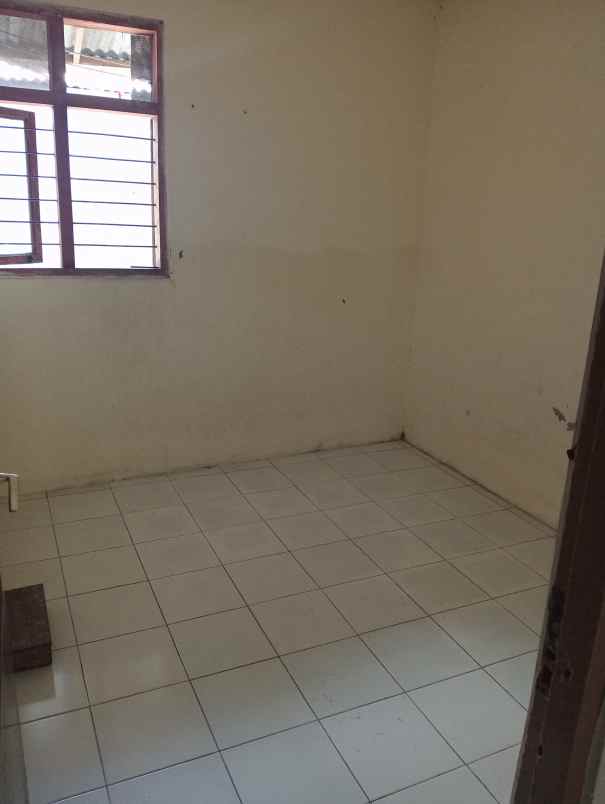 dikontrakan rumah diperum lokasi strategis