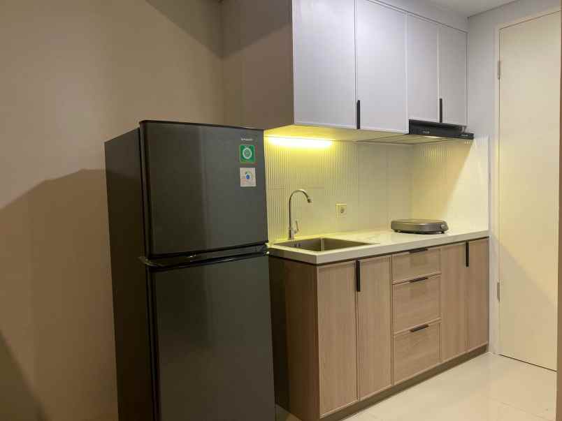 disewakan apartemen citraland surabaya