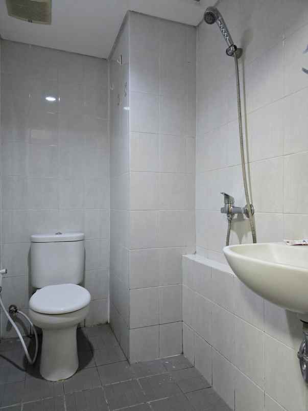 disewakan apartemen gunawangsa merr surabaya