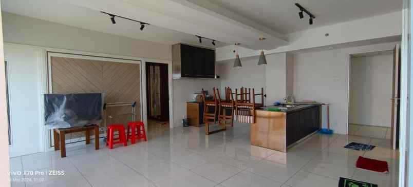 disewakan apartemen jl bukit darmo boulevard