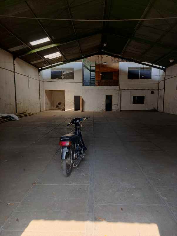 disewakan gudang di blimbling malang