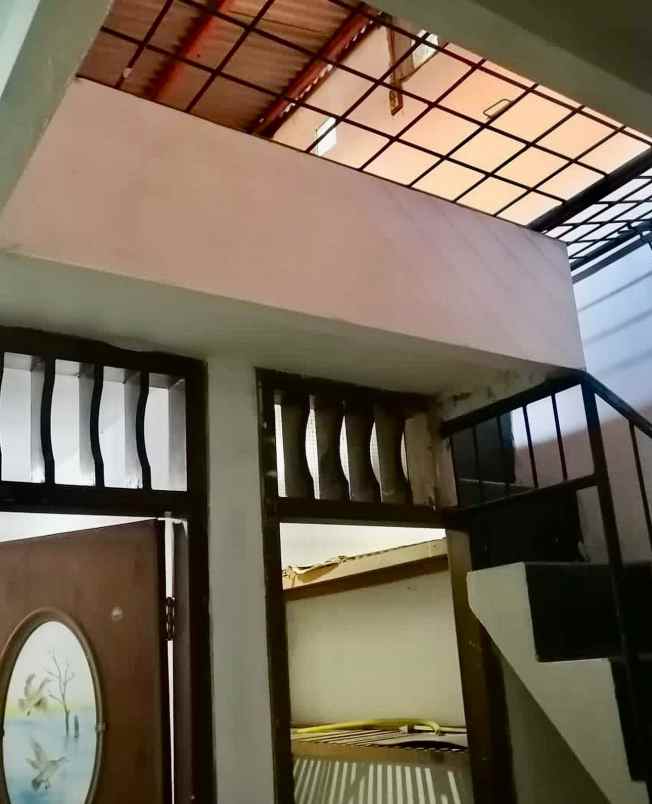 disewakan murah rumah di ngagel surabaya