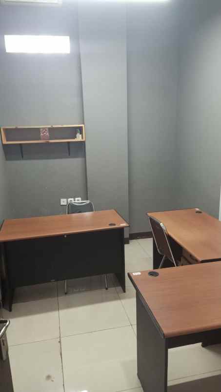 disewakan ruko gudang kantor graha trijasa office jl
