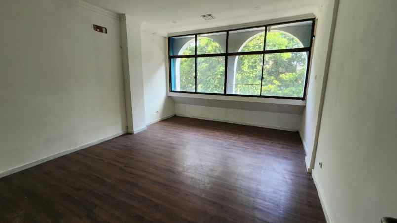 disewakan ruko gudang kantor jalan sutan syahrir