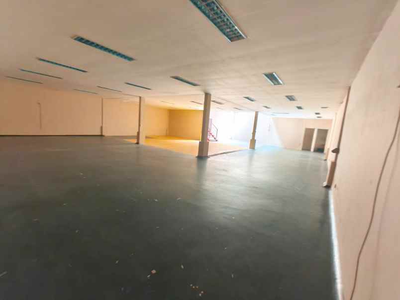 disewakan ruko gudang kantor kawasan pergudangan kav
