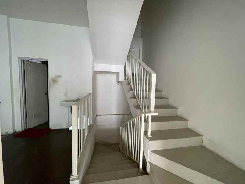 disewakan ruko gudang kantor ruko dian istana