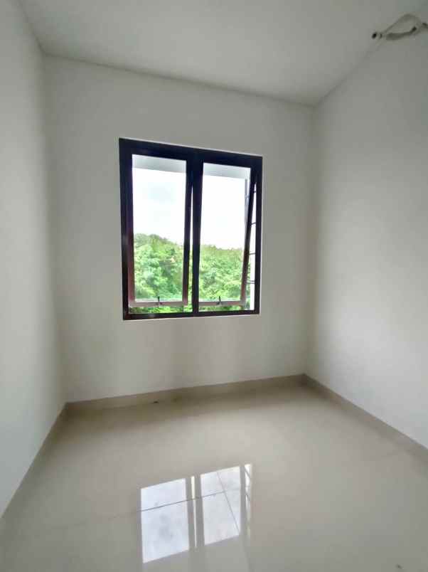 disewakan ruko gudang kantor ruko the savoy jgc