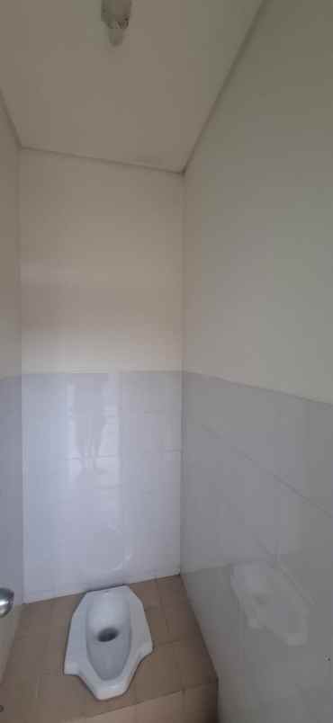 disewakan ruko gudang kantor suvarna sutera tangerang