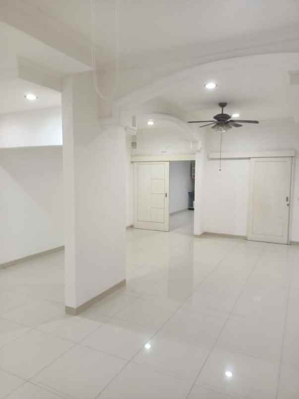 disewakan rumah cluster alamanda jgc