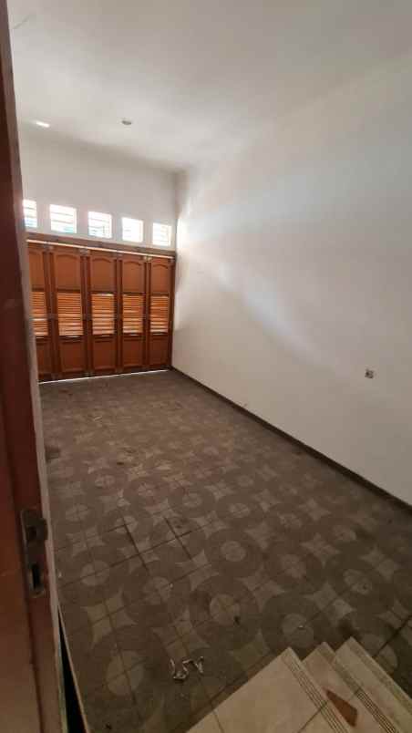 disewakan rumah cluster carina sayang