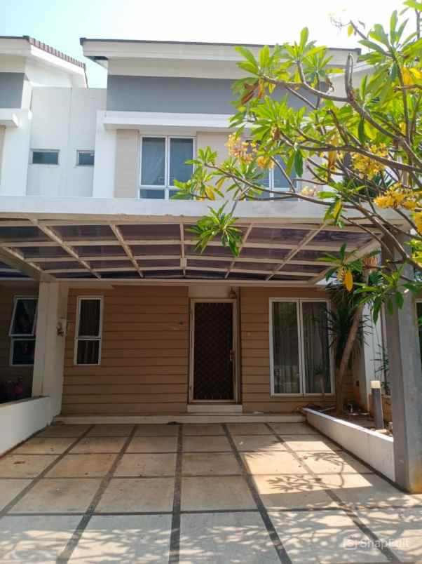 disewakan rumah cluster palm spring jgc