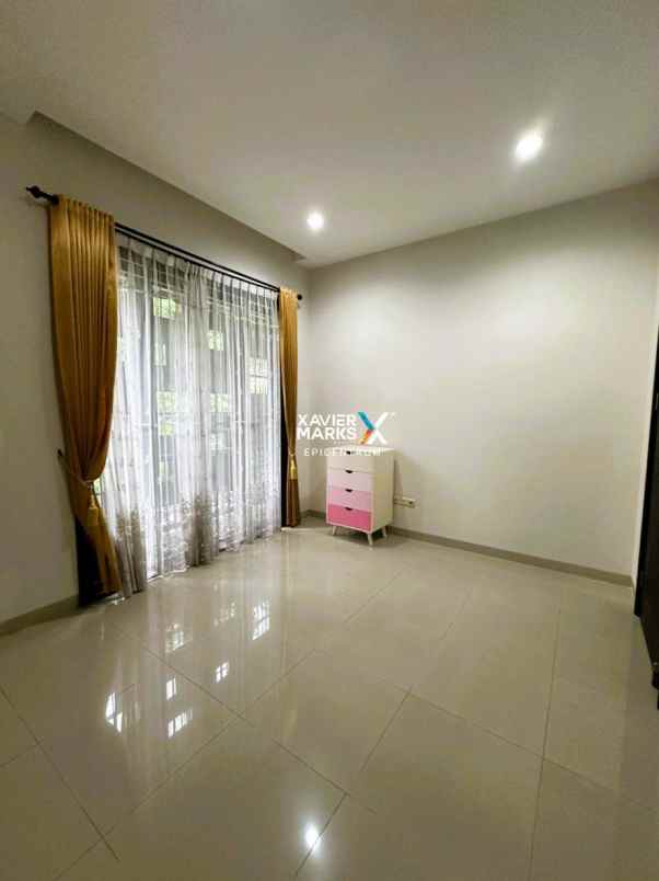 disewakan rumah dian istana